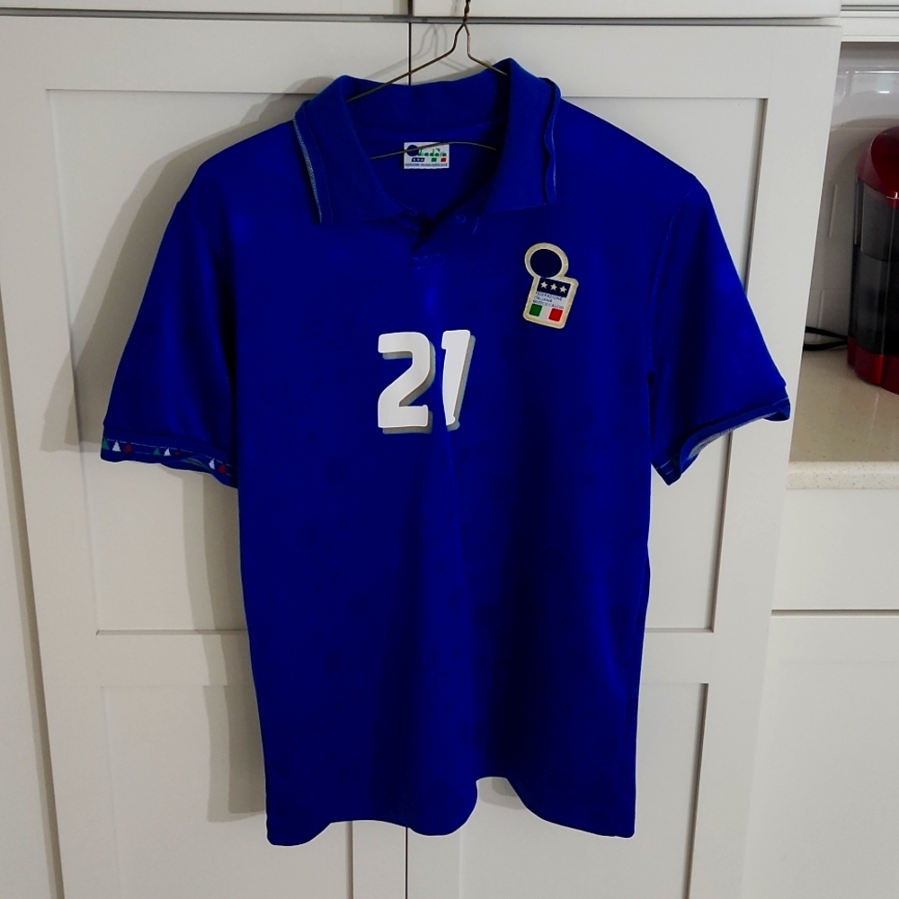 Diadora Italia Soccer Throwback Kit Andrea Pirlo